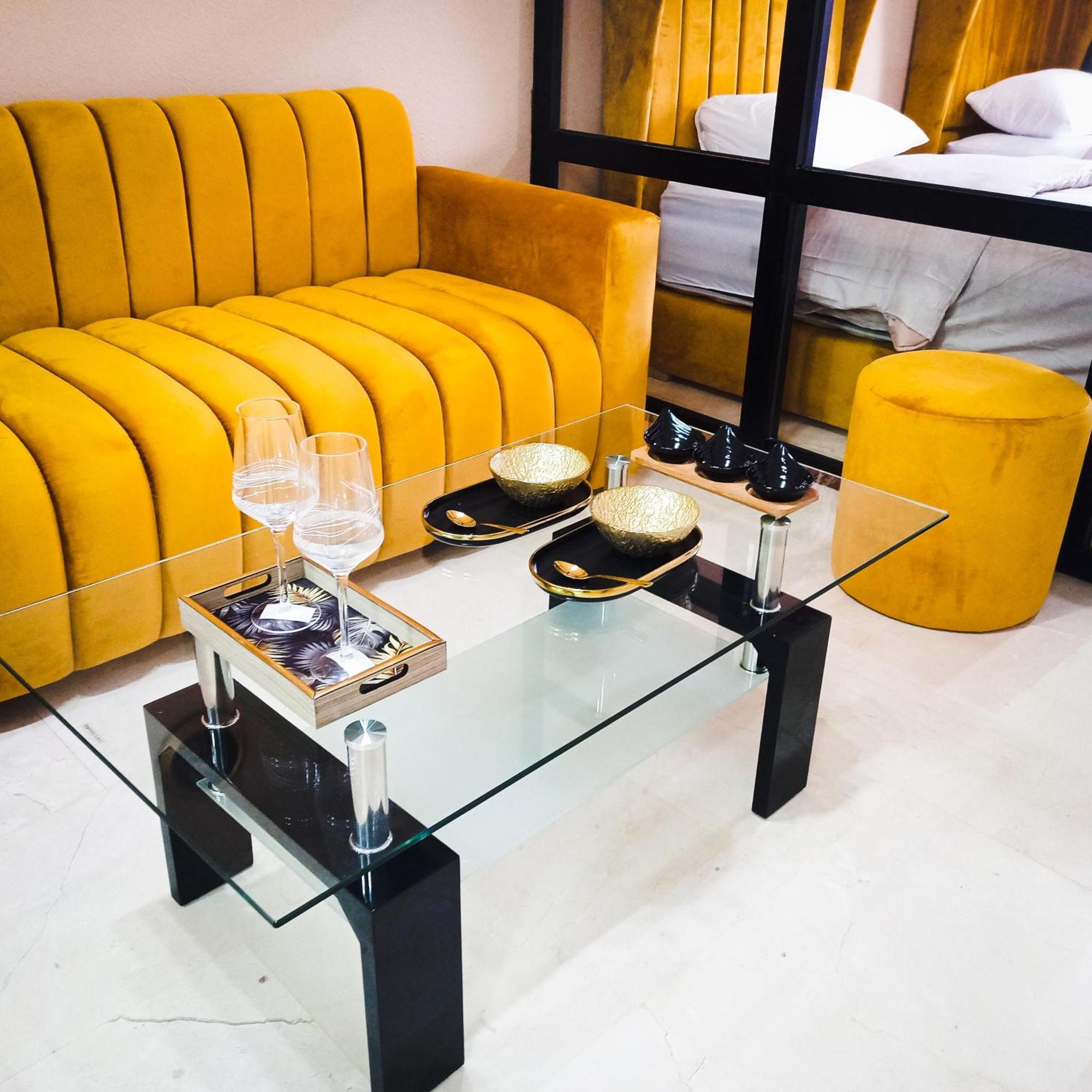 Moderne Appartement Au Plein Centre-Ville En Face Hilton & La Gare De Train Tgv Avec Climatisation Tangier Exterior photo